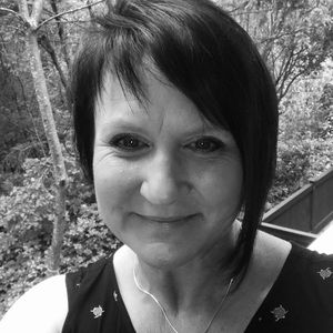 Meet your Posher, Carlinda